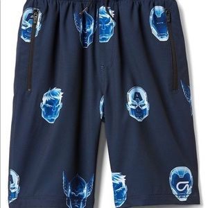 GapFit | Marvel© tech shorts